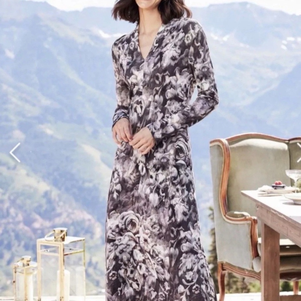 SOFT SURROUNDINGS $150 Soft Stretch Gray Floral Naima Maxi Dress Size M Petite